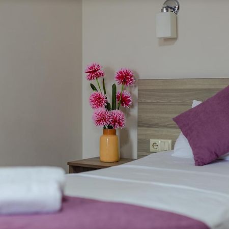 Daisi Sunset Hotel บาทูมิ ภายนอก รูปภาพ